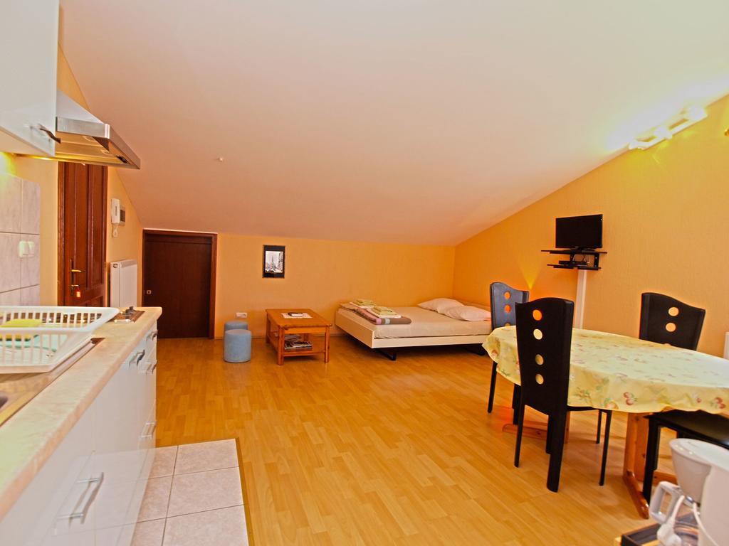 Apartments Denis 19 Fažana Dış mekan fotoğraf