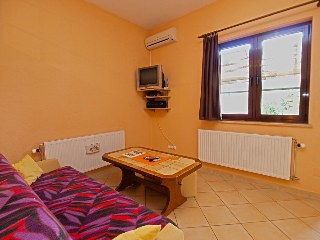 Apartments Denis 19 Fažana Dış mekan fotoğraf